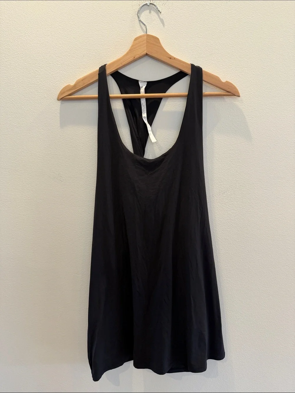 ALO Yoga Twist-Back Tank Top — Lavender, limestone & Black Bundle